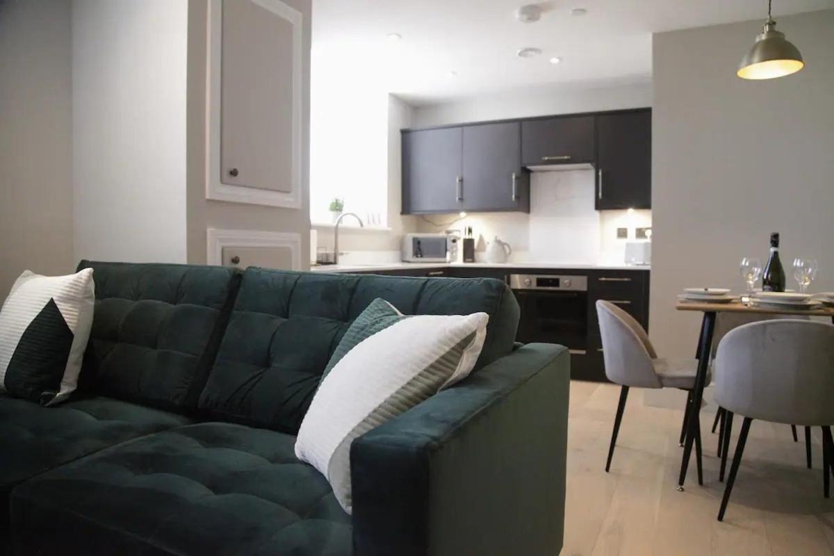 Pass The Keys Apartment 3 Old Conservative Club In Historic Town Caernarfon Eksteriør bilde