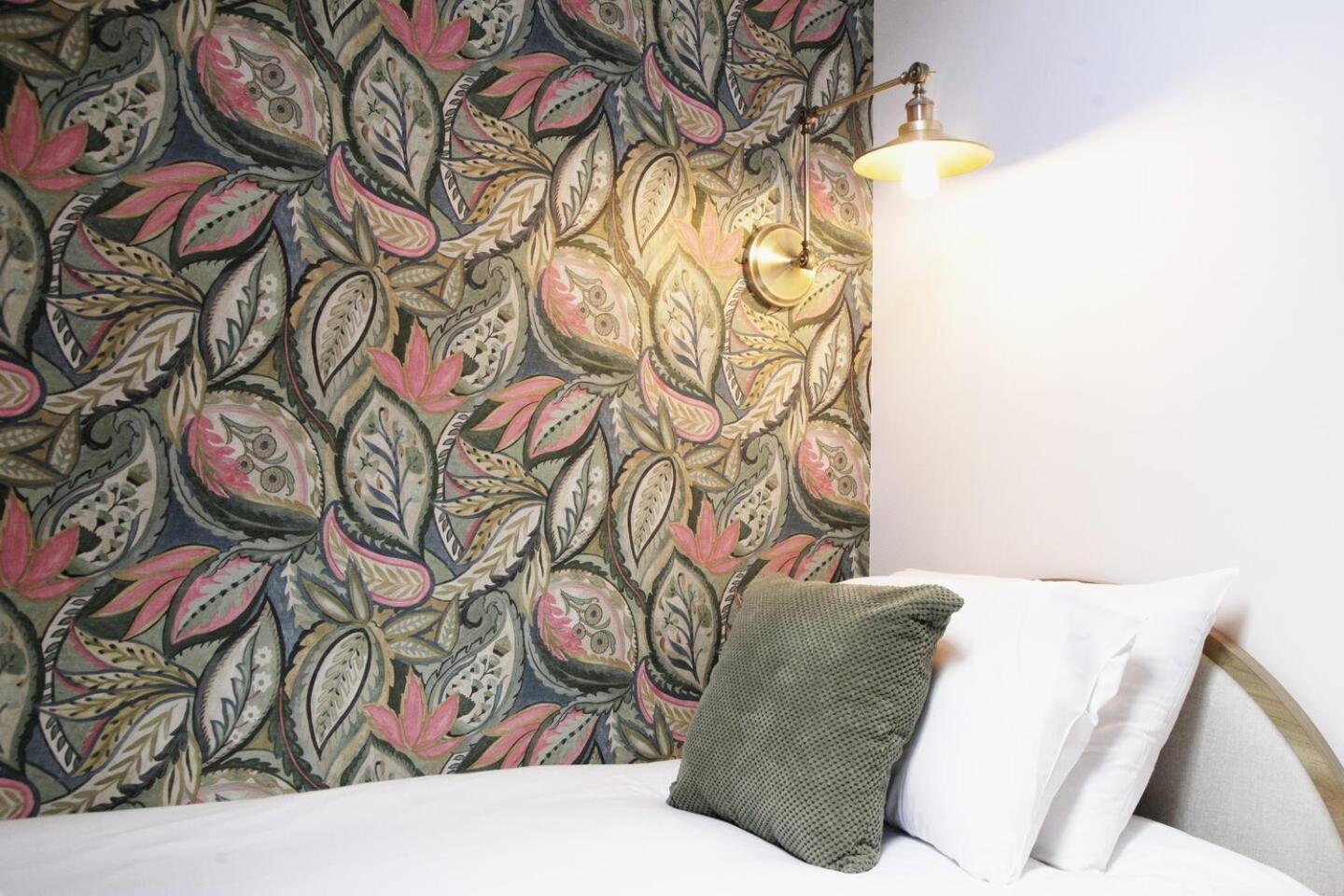 Pass The Keys Apartment 3 Old Conservative Club In Historic Town Caernarfon Eksteriør bilde