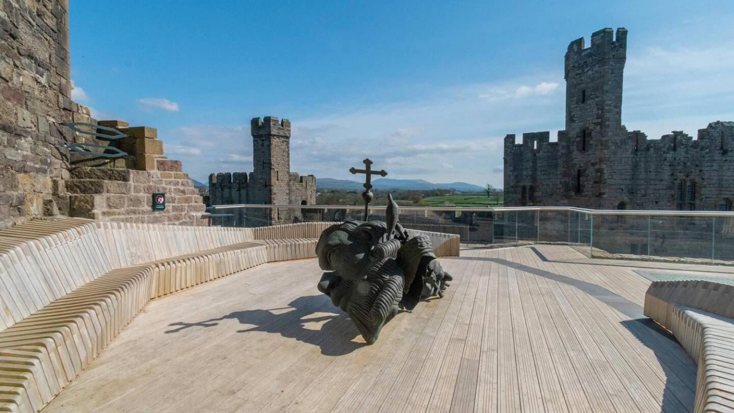 Pass The Keys Apartment 3 Old Conservative Club In Historic Town Caernarfon Eksteriør bilde